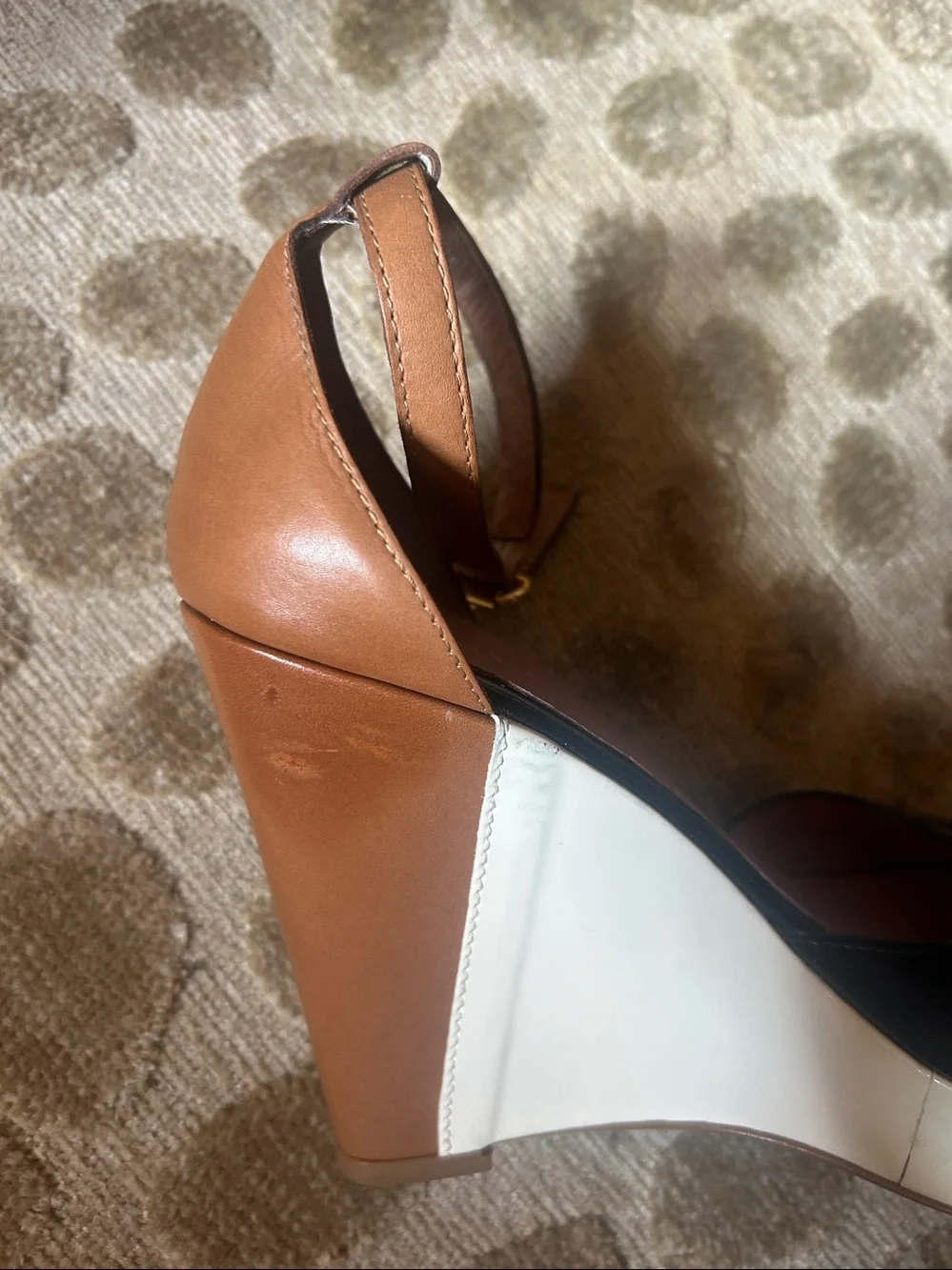 Heeled wedges